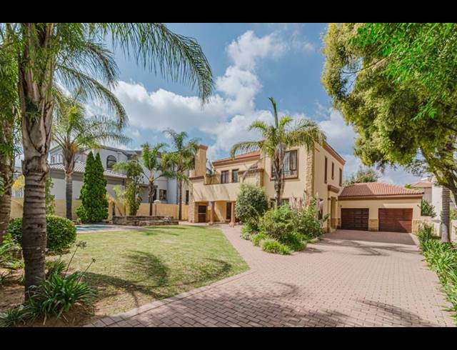 4 BEDROOM HOUSE FOR SALE IN BLUE VALLEY GOLF ESTATE